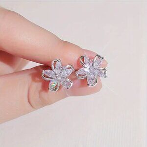 🍏50% OFF/3+...Cubic Zircons Flower Stud Earrings (Silver tone)